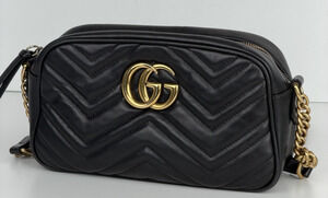 Gucci GG Marmont Small Camera Bag in Black Matelasse Chevron Leather S-07